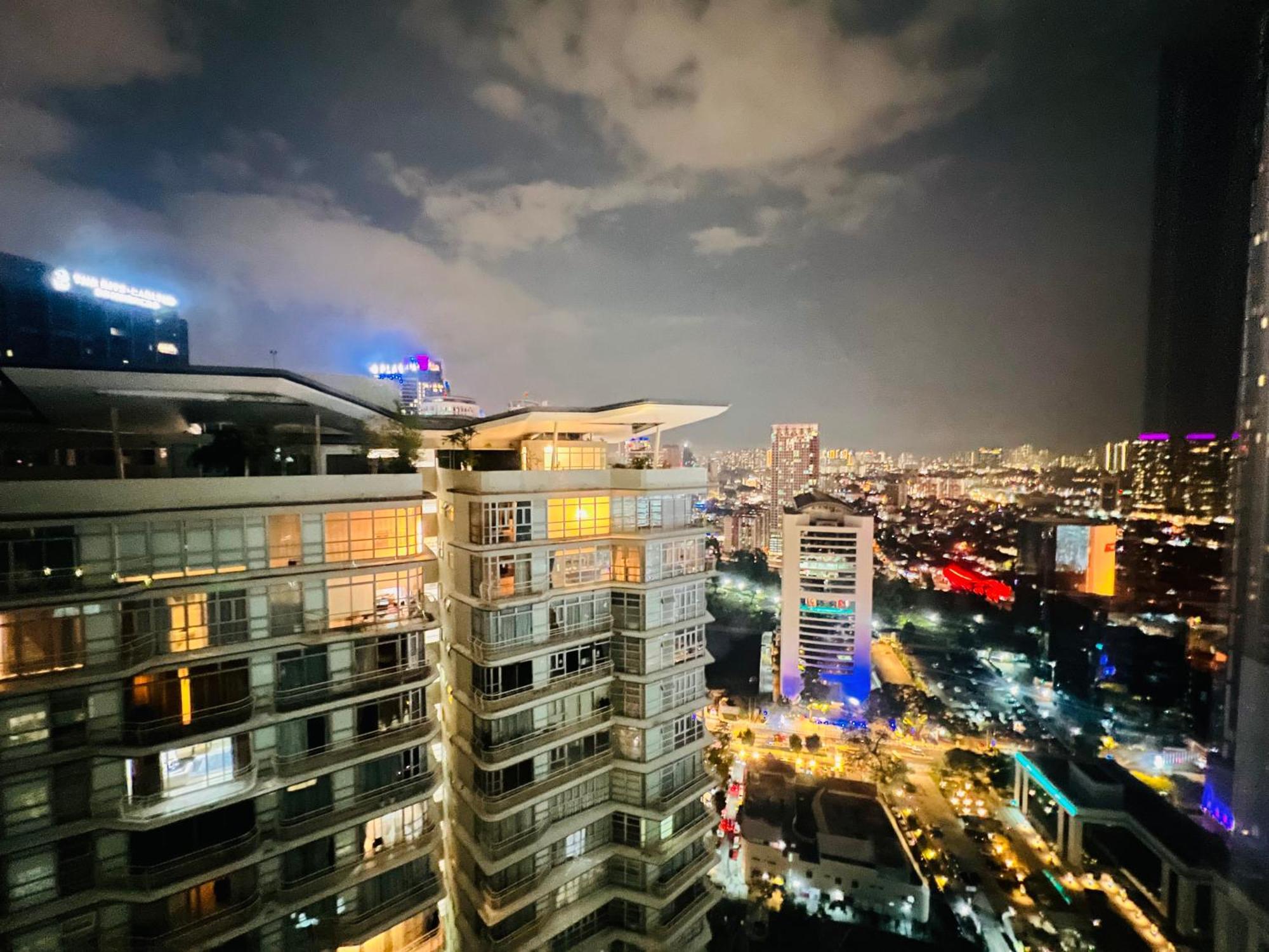 Sky Suites At Klcc By Mitstay 吉隆坡 外观 照片